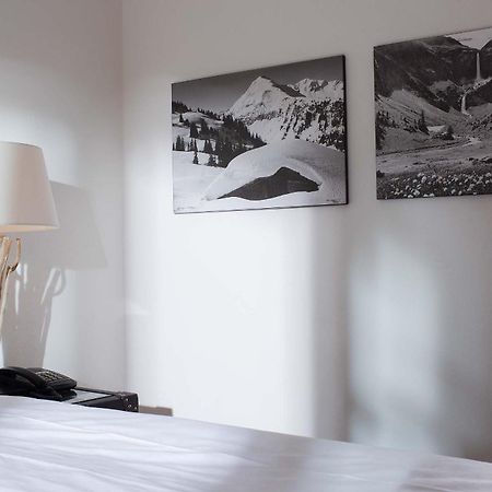 Hotel Des Alpes Superieur Gstaad Ngoại thất bức ảnh
